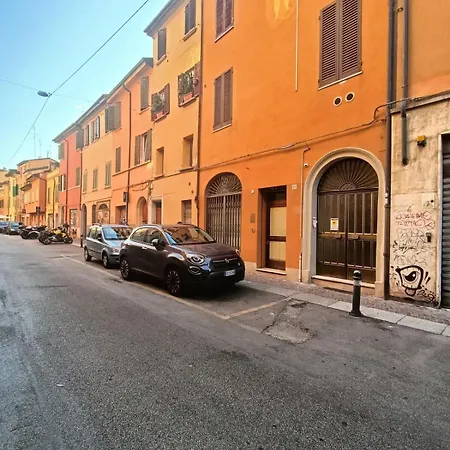 Casa Renata Romantic Fireplace Bologne