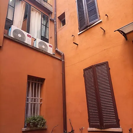 Casa Renata Romantic Fireplace Apartment Bologna